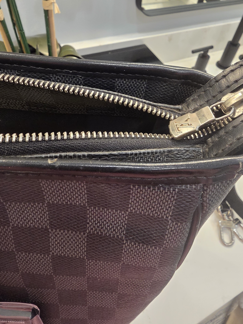 Louis Vuitton Black Damier Graphite Canvas Duffel Bag - Picture 7 of 15